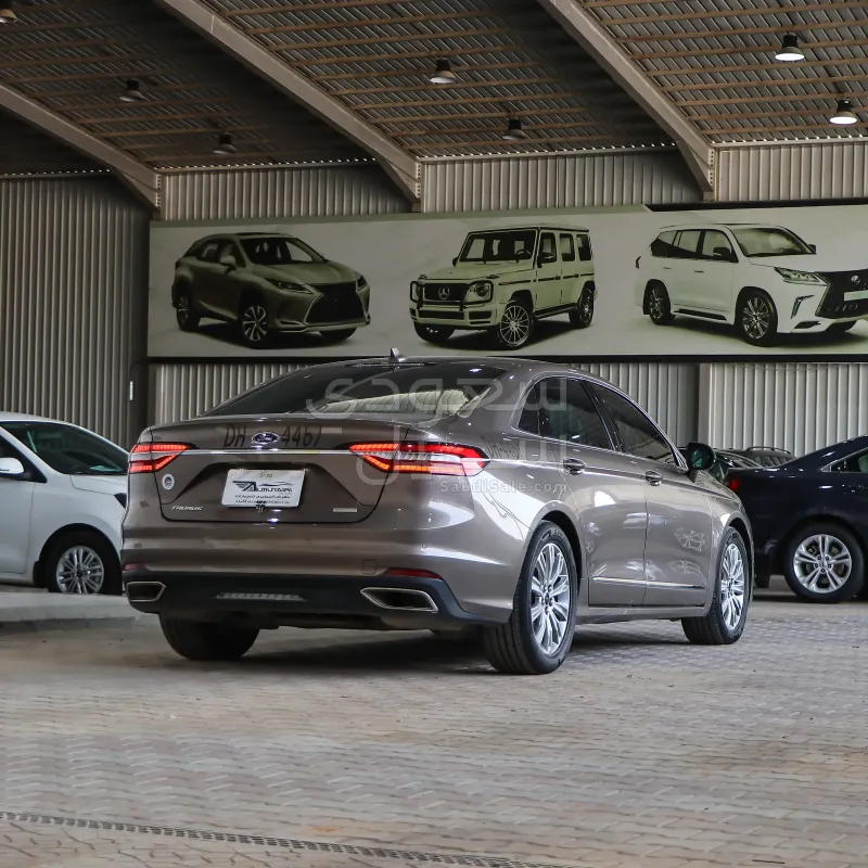 2020 Ford Taurus