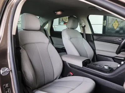 2020 Ford Taurus