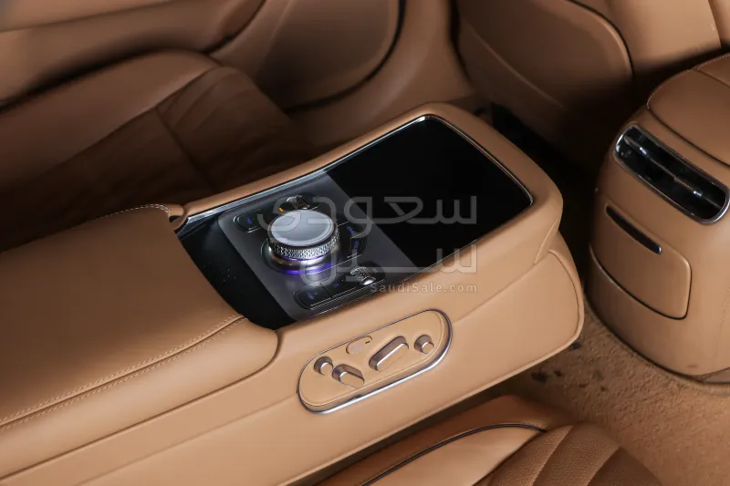 2023 Genesis G 90