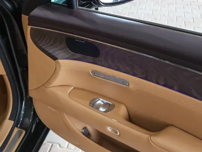 2023 Genesis G 90