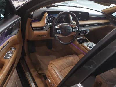 2023 Genesis G 90