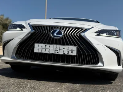 2020 Lexus ES 300h