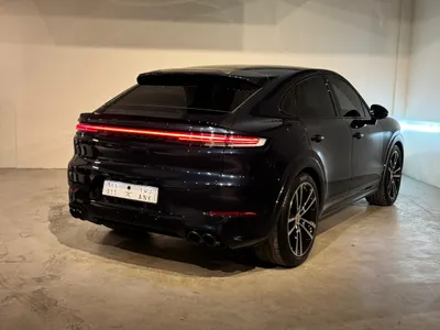 2025 Porsche Cayenne GTS