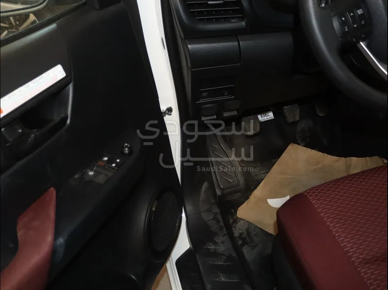 2025 تويوتا هاي لوكس غمارة