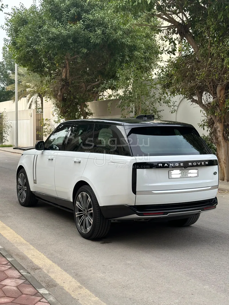 2023 Land Rover Range Rover Autobiography