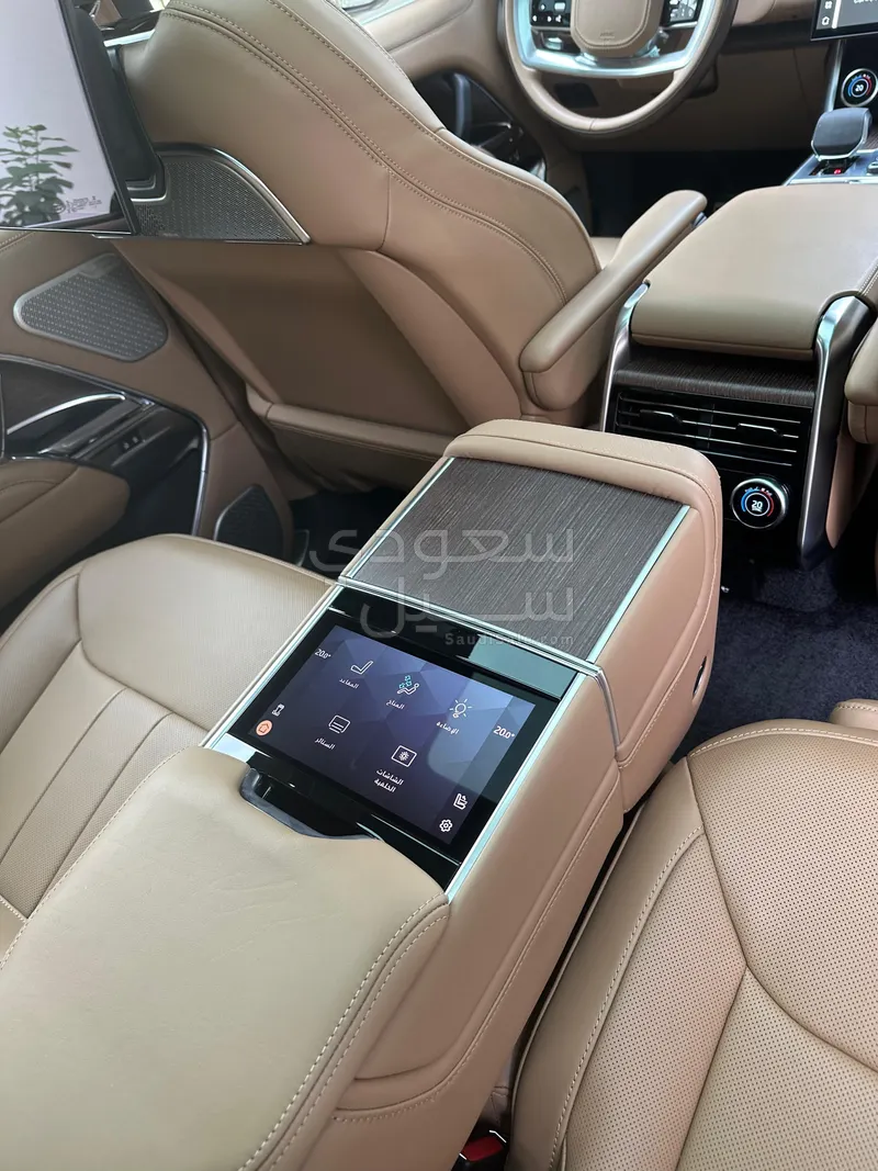 2023 Land Rover Range Rover Autobiography