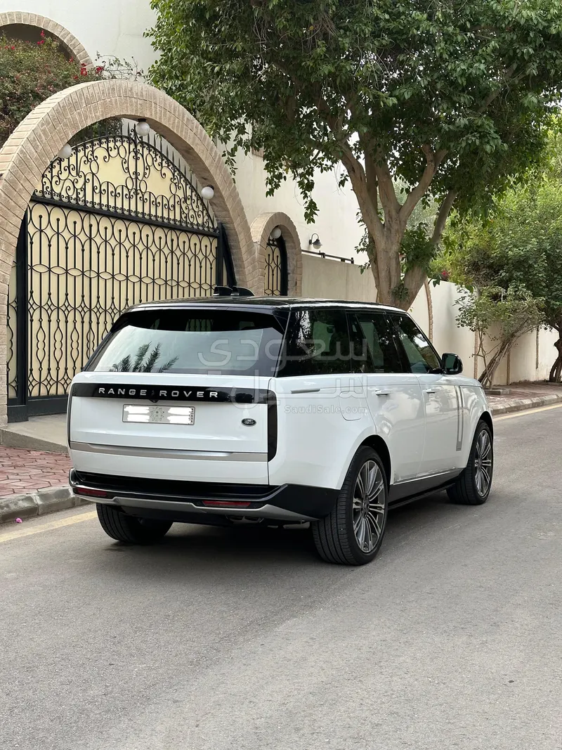 2023 Land Rover Range Rover Autobiography