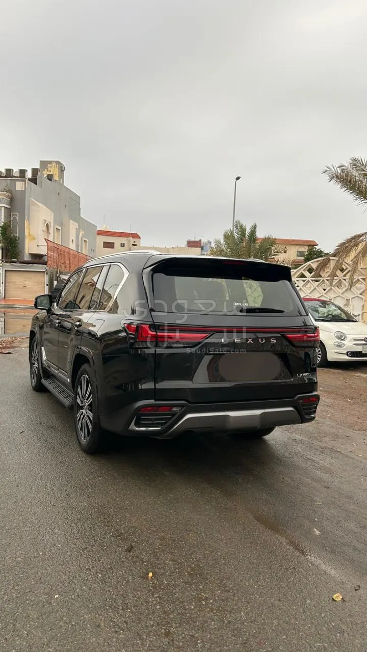 2023 Lexus LX 600