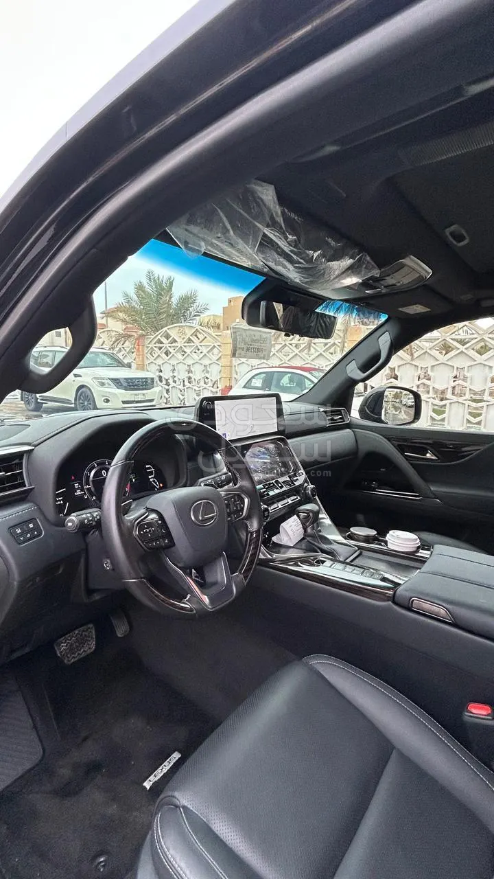 2023 Lexus LX 600