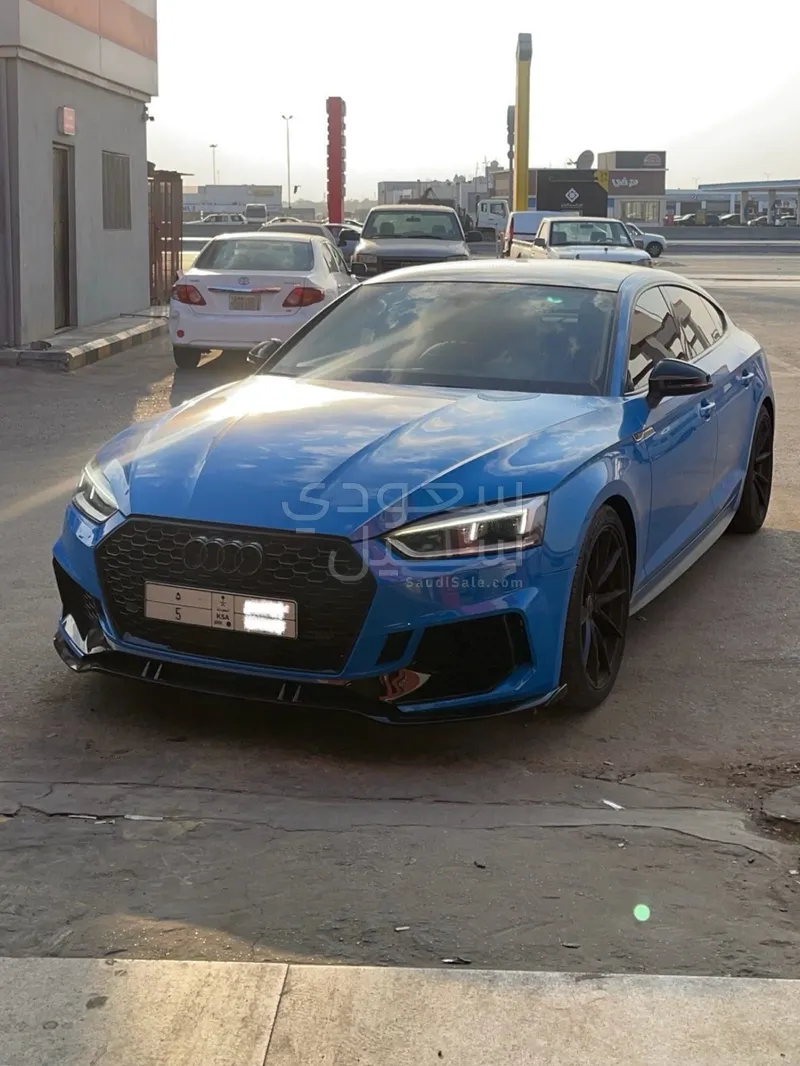 2019 اودي اي 5 40 تي اف اس اي اس لاين