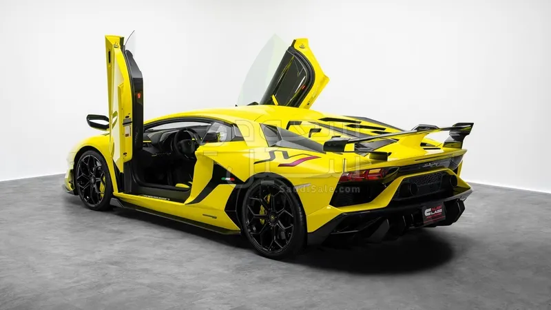 2019 Lamborghini Aventador SVJ