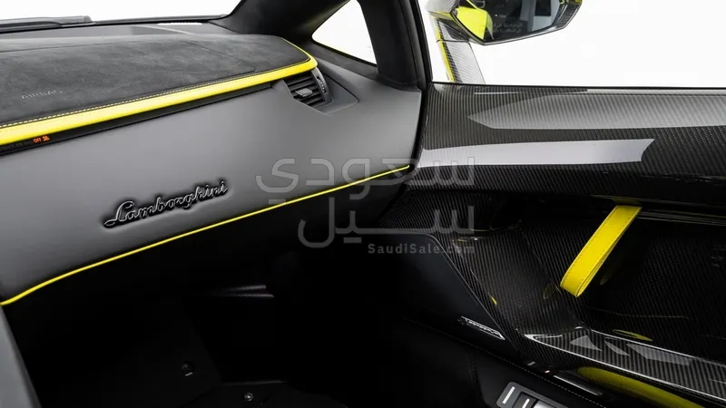 2019 Lamborghini Aventador SVJ