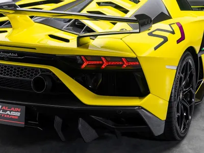 2019 Lamborghini Aventador SVJ