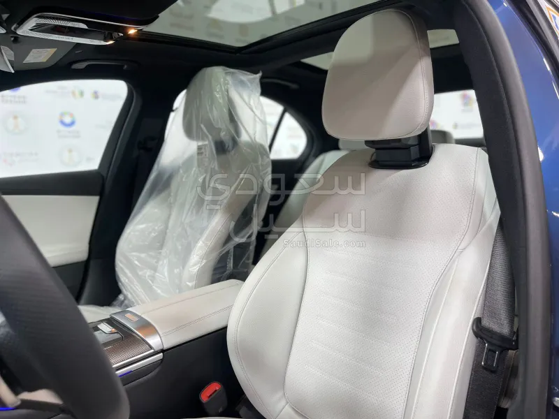 2025 Mercedes-Benz C 200