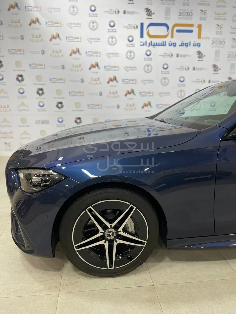 2025 Mercedes-Benz C 200