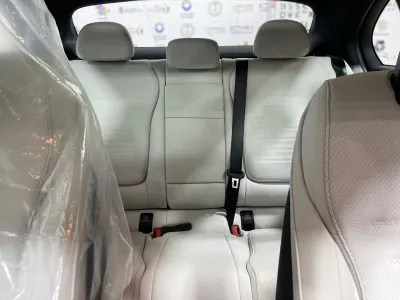 2025 Mercedes-Benz C 200