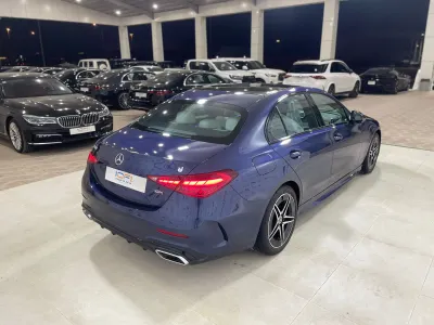 2025 Mercedes-Benz C 200