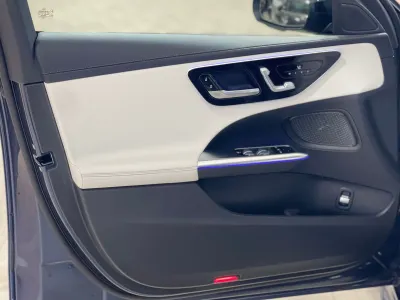 2025 Mercedes-Benz C 200