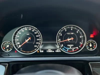 2015 بي ام دبليو الفئة السابعة 730 إل أي