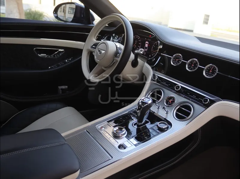 2022 Bentley Continental GT