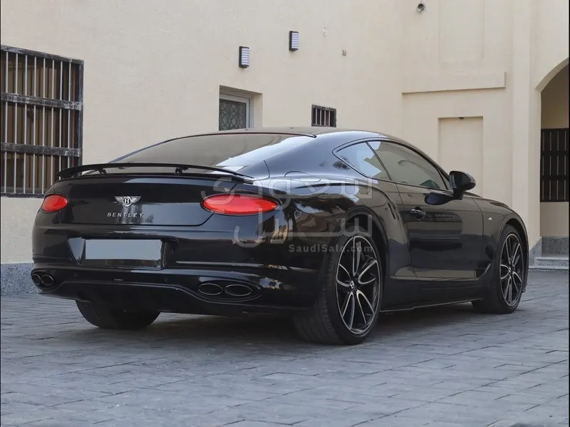 2022 Bentley Continental GT