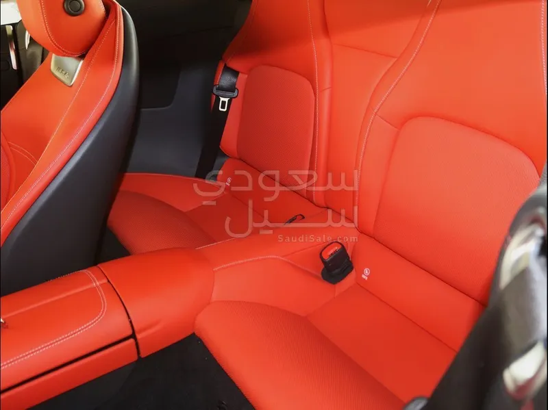 2025 Mercedes-Benz GT 43 AMG