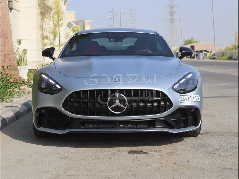 2025 Mercedes-Benz GT 43 AMG