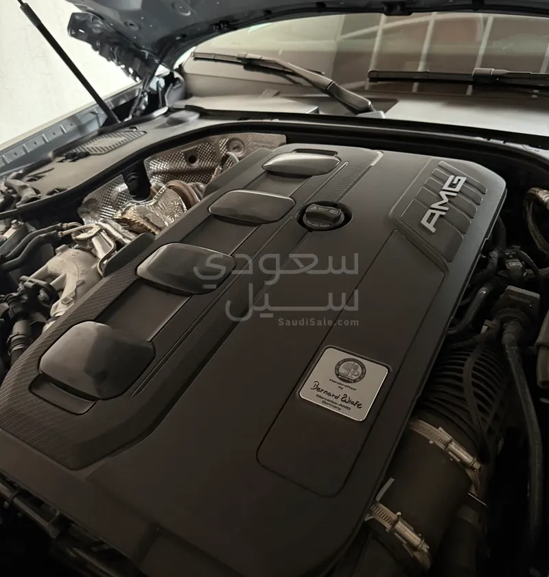 2025 Mercedes-Benz GT 43 AMG