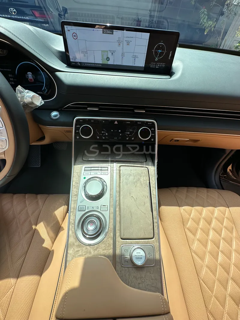 2024 Genesis GV 80