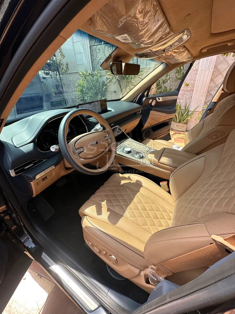 2024 Genesis GV 80