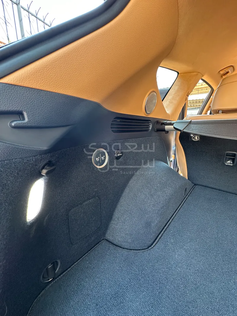 2024 Genesis GV 80