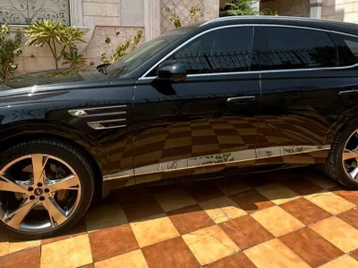 2024 Genesis GV 80