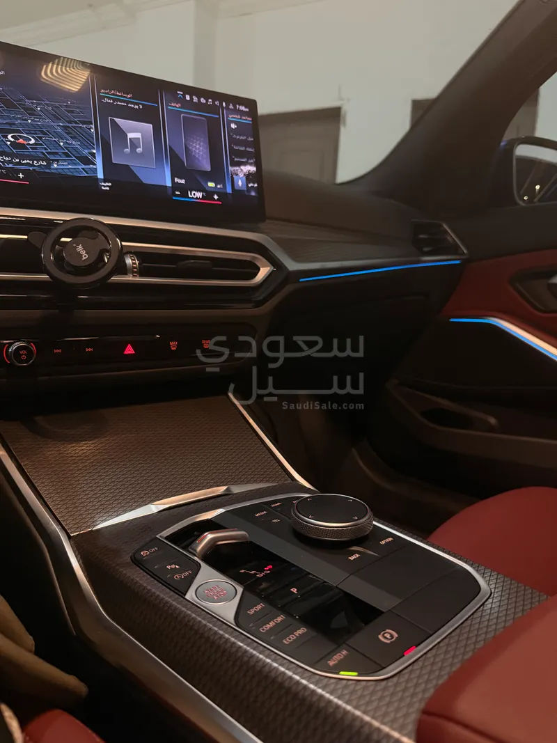 2024 بي ام دبليو الفئة الثالثة 320 أي
