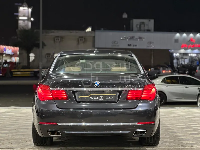 2014 BMW 7 Series 730i