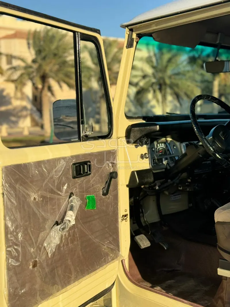 1983 Toyota Land Cruiser FJ 40
