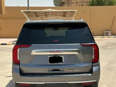 2022 GMC Yukon Denali