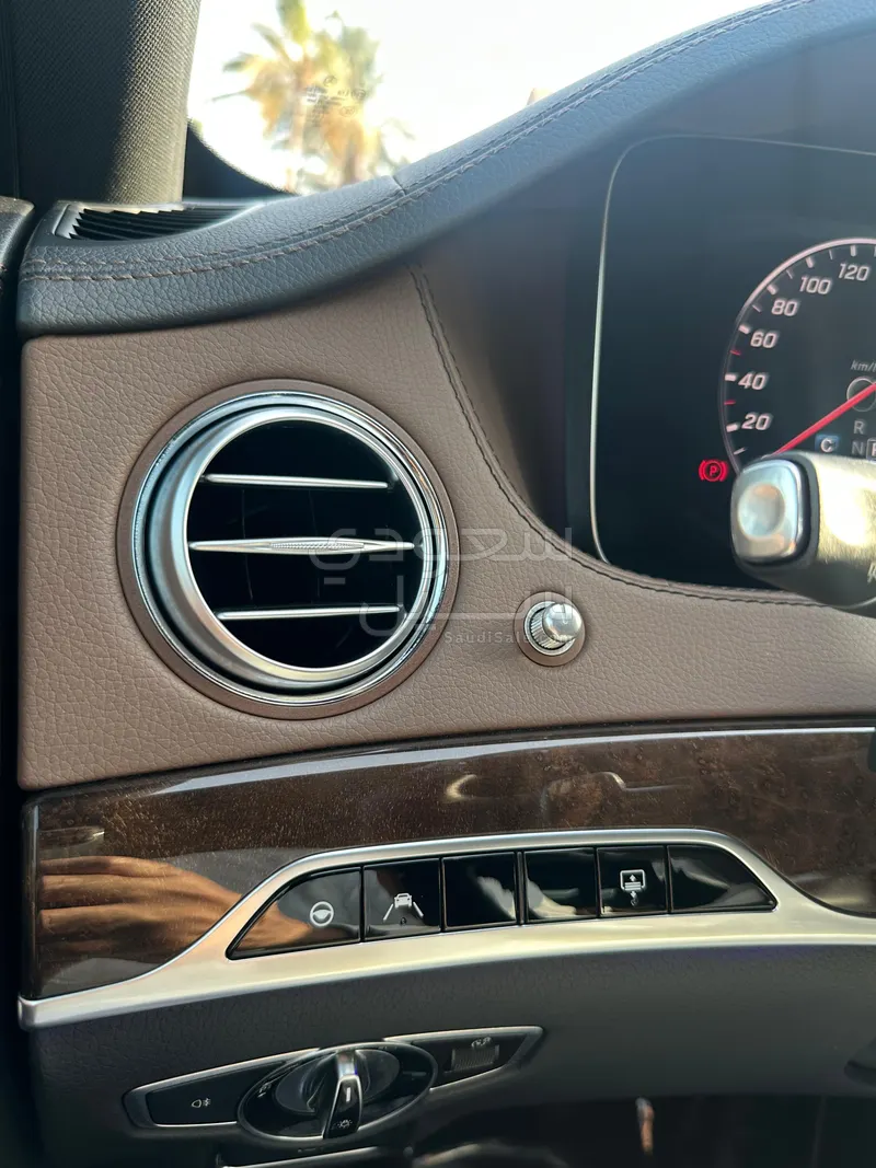 2020 Mercedes-Benz S 320