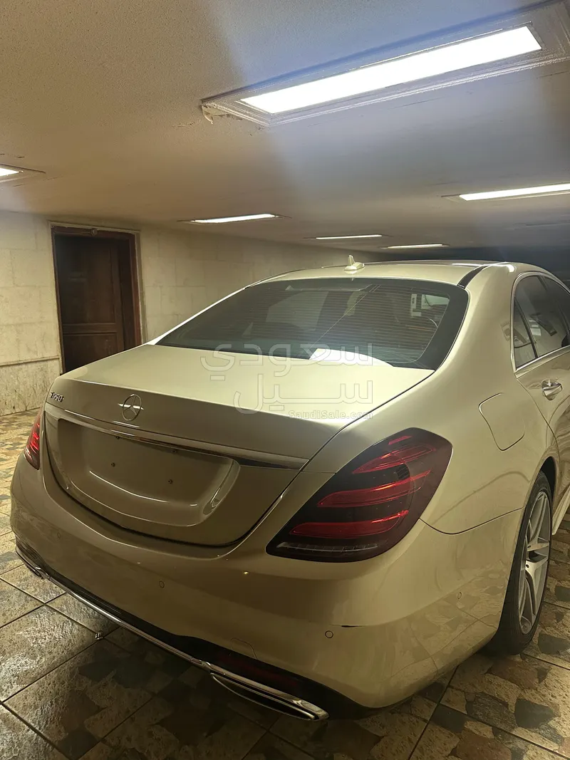 2020 Mercedes-Benz S 320