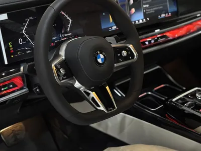 2026 بي ام دبليو الفئة السابعة 735أي