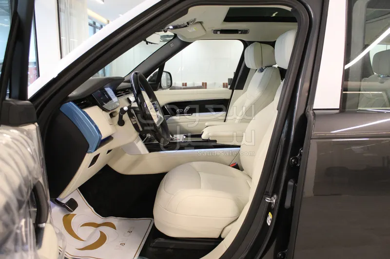 2025 Land Rover Range Rover Autobiography