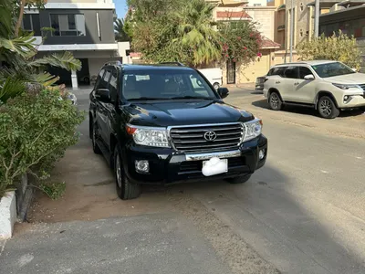 2011 Toyota Land Cruiser GXR