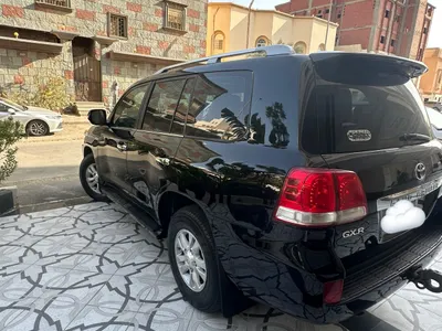 2011 Toyota Land Cruiser GXR