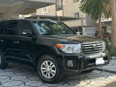 2011 Toyota Land Cruiser GXR