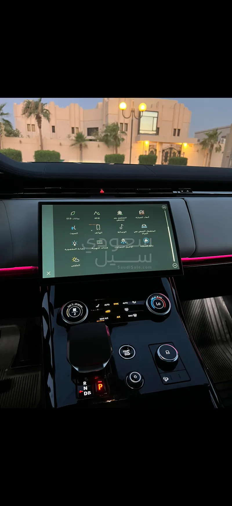 2023 لاند روفر رينج روفر سبورت اس اي
