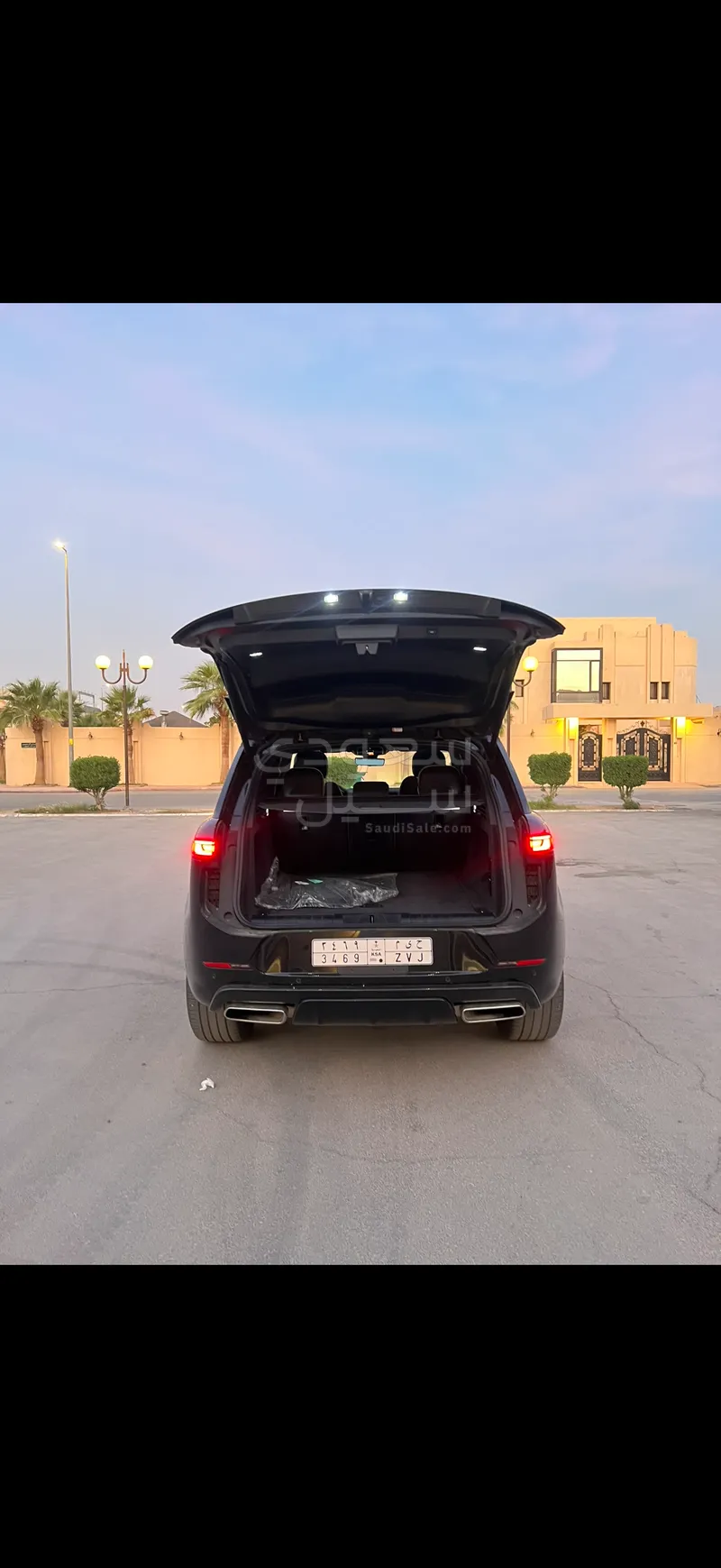 2023 لاند روفر رينج روفر سبورت اس اي
