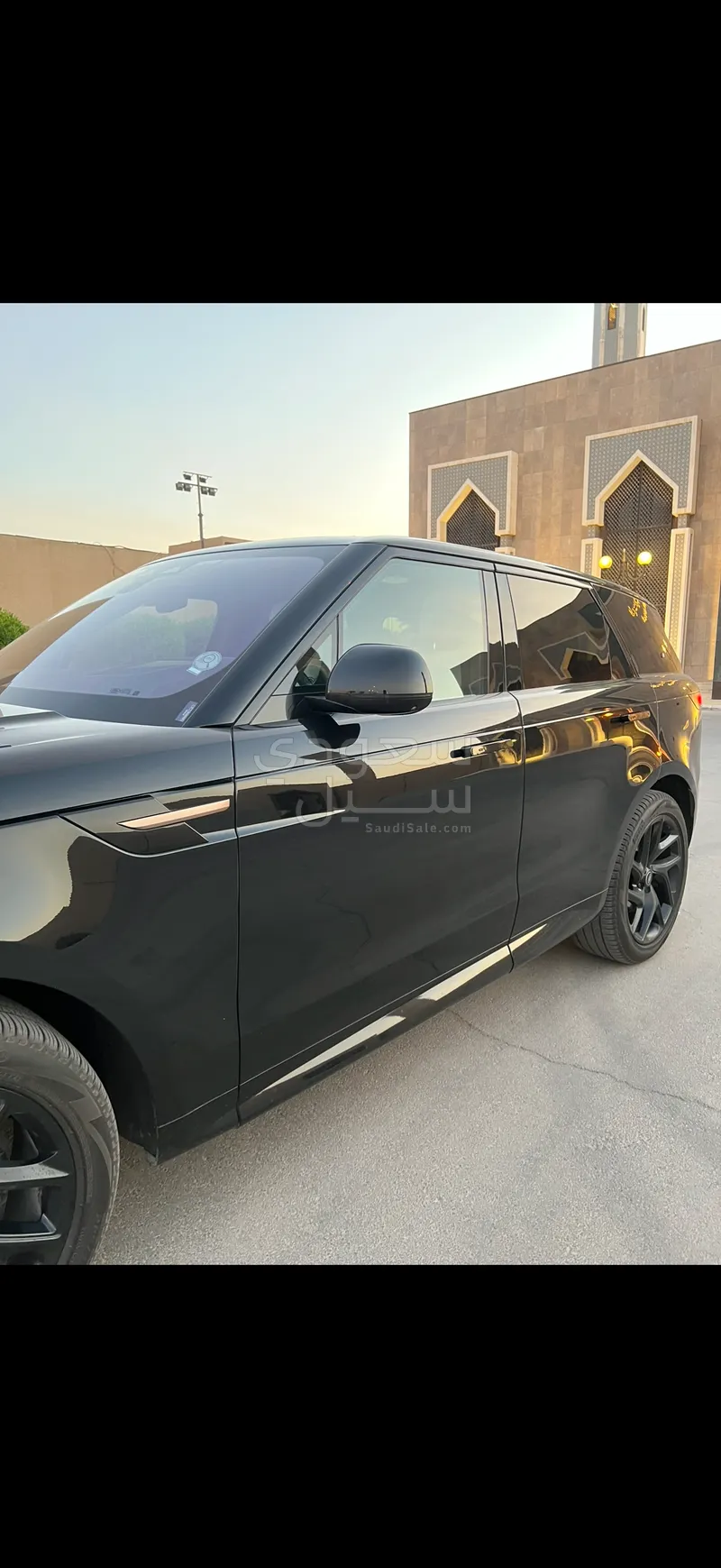 2023 لاند روفر رينج روفر سبورت اس اي