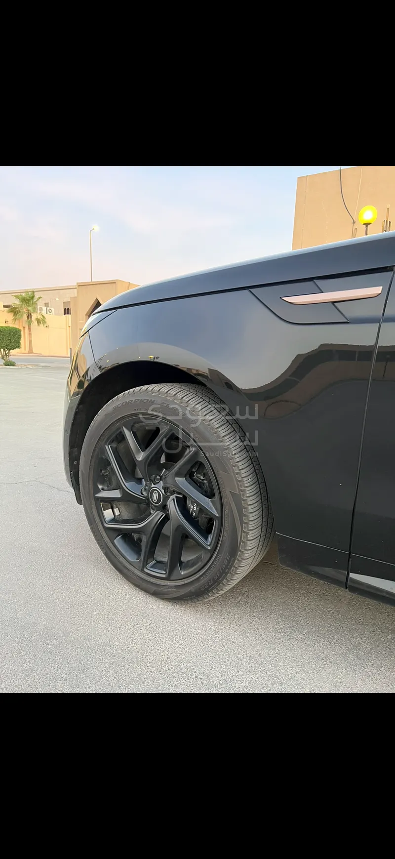 2023 لاند روفر رينج روفر سبورت اس اي