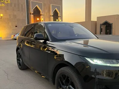 2023 لاند روفر رينج روفر سبورت اس اي