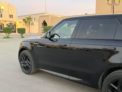 2023 لاند روفر رينج روفر سبورت اس اي