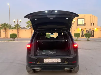 2023 لاند روفر رينج روفر سبورت اس اي